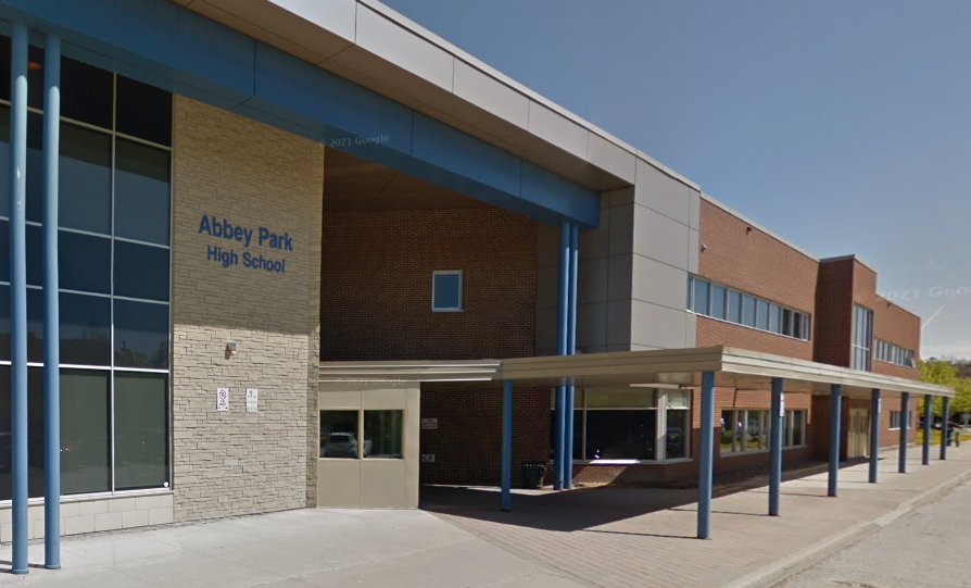 Abbey Park Oakville best high schools in Oakville